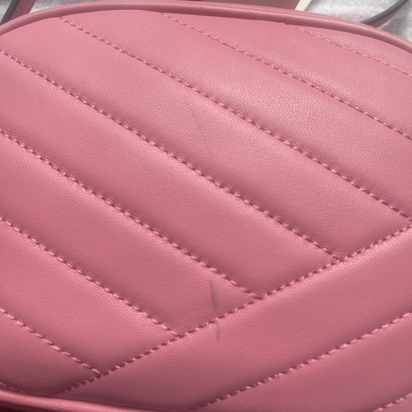 Pink Tory Burch Kira Chevron Small Camera Bag - Picture 6 of 7